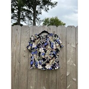 Sag Harbor Woman’s‎ short sleeves Floral Medium Black Blue Tee Hawaiian Cute